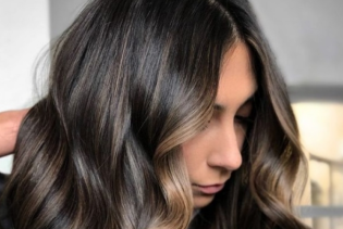 Dimensional Brunettes: Novi balayage trend koji će osvojiti brinete