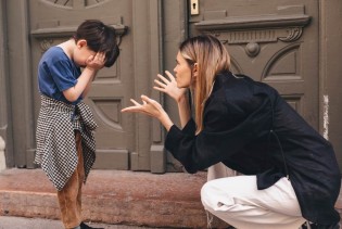 Psiholozi upozoravaju: Ovo su najčešće negativne posljedice vikanja na dijete