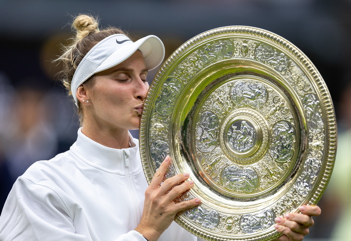 Vondroušova: Moj trener će morati da se tetovira zbog osvajanja Wimbledona