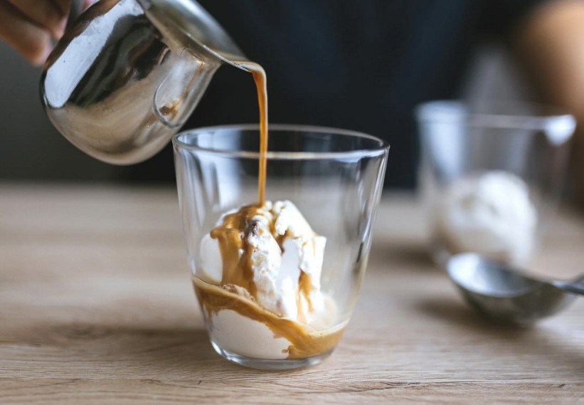 Pripremite osvježavajuće piće: Affogato, savršen spoj sladoleda i kafe