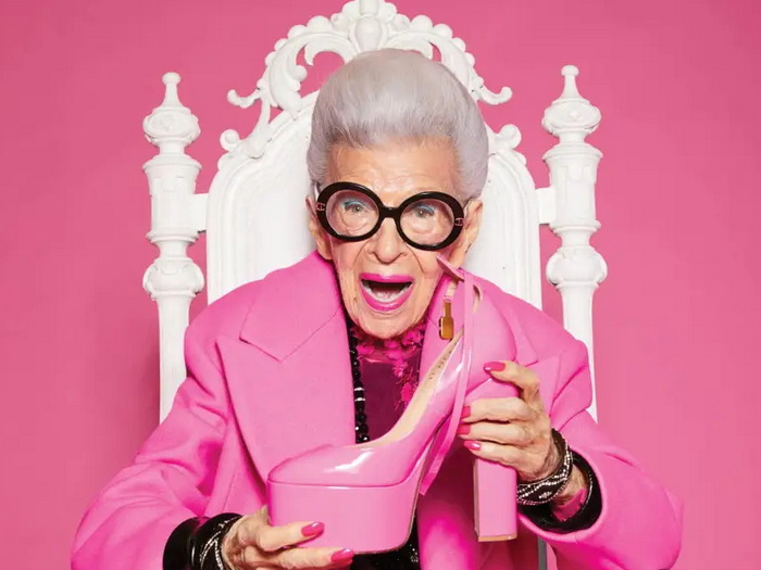 Priča o modnoj ikoni Iris Apfel: Najstarija influencerica na svijetu danas slavi 102. rođendan!