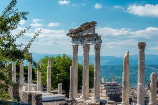 Epska priča: Kroz drevne gradove antičke historije