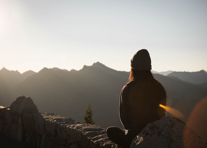 Deset ključnih dobrobiti meditacije