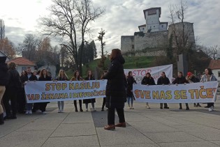 Mirna šetnja u Gradačcu: Stop nasilju nad ženama i djevojčicama!