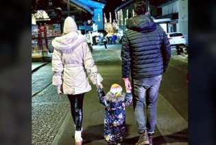 Hana Huljić se na Instagramu pohvalila fotografijom sa Grašom i kćerkicom Albom