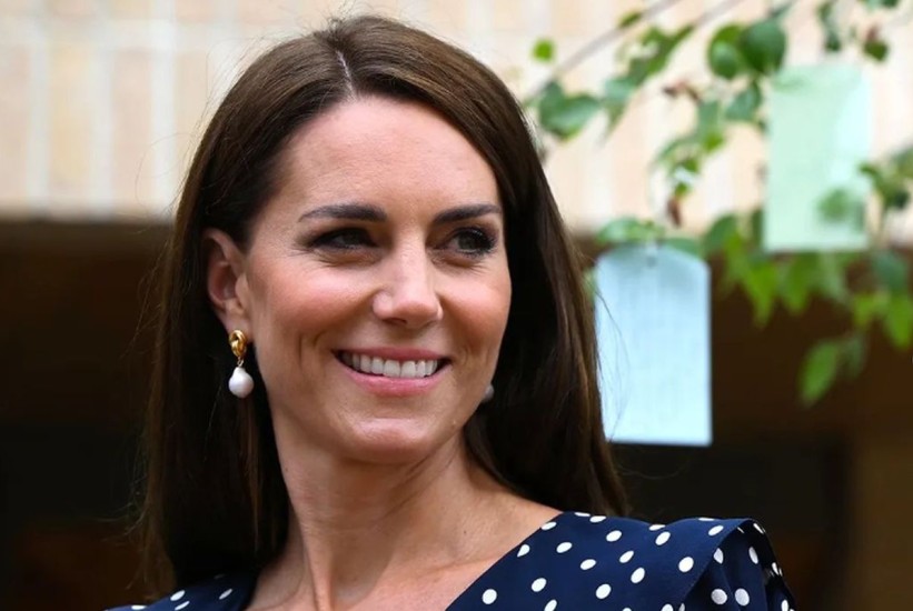 Princeza Kate Middleton izašla iz bolnice