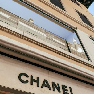 Otkrili smo povoljnu alternativu Chanel kremastom bronzeru koji se uvijek brzo rasproda