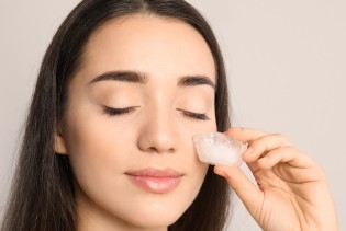 Korištenje leda na koži: Osnaživanje zdravlja i ljepote