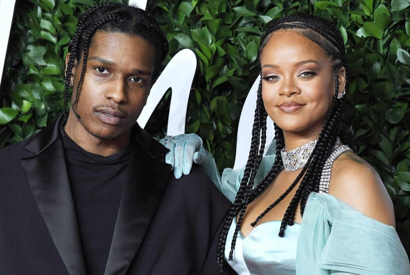 Rihanna i A$AP Rocky oživljavaju retro eleganciju u novoj beauty kampanji