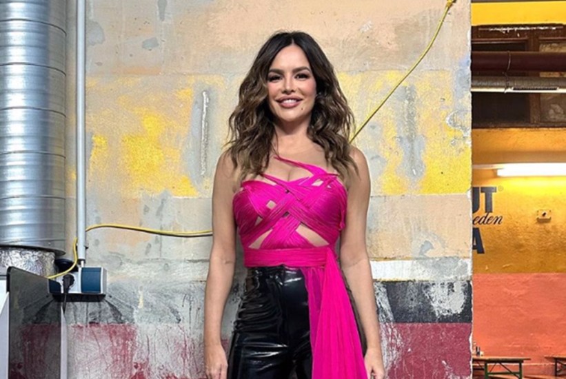 Severini pukle hlače na nastupu