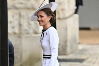 Svi su oduševljeni modnim odabirom Kate Middleton i njene kćerke Charlotte