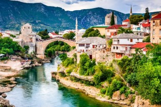 Otkrijte Mostar i uživajte u kulturnoj baštini i prirodnim ljepotama