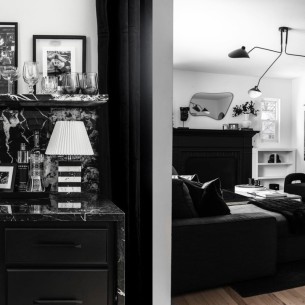Žena iz Washingtona oduševila društvene mreže svojim potpuno crnim domom