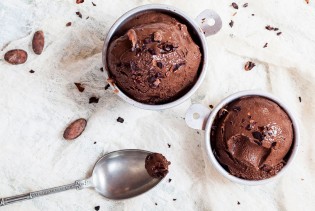 Napravite domaći čokoladni sladoled za samo deset minuta