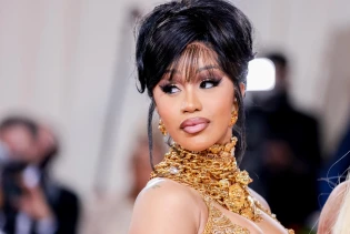 Cardi B ponovo trudna, objavila i zagonetnu poruku