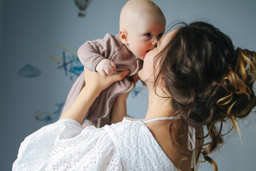 Navike novopečenih mama koje mnogi smatraju iritantnim