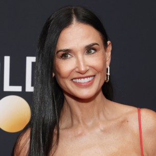 Demi Moore u haljini cvjetnog uzorka koju bi mnogi poželjeli dodirnuti