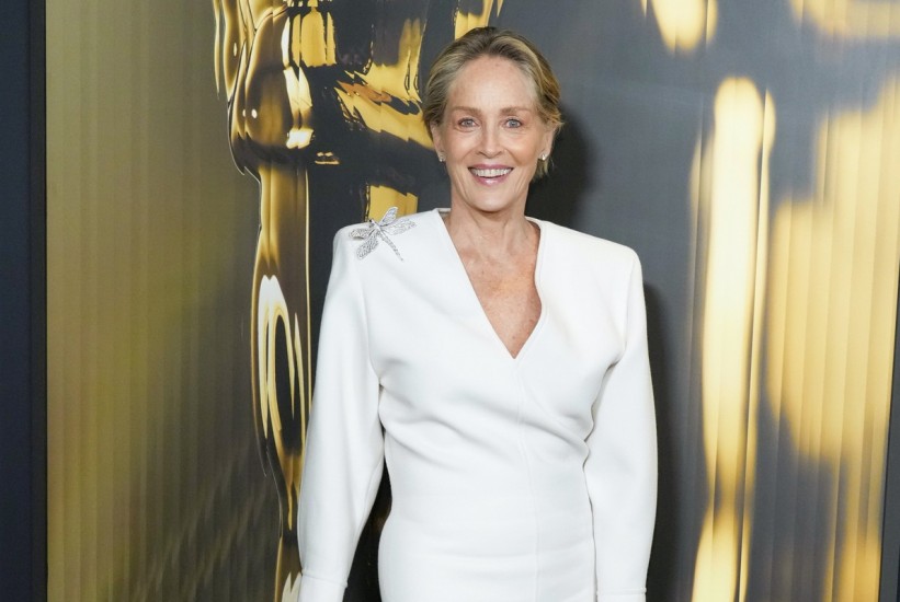 Sharon Stone i u sedmoj deceniji izgleda kao 'milion dolara'