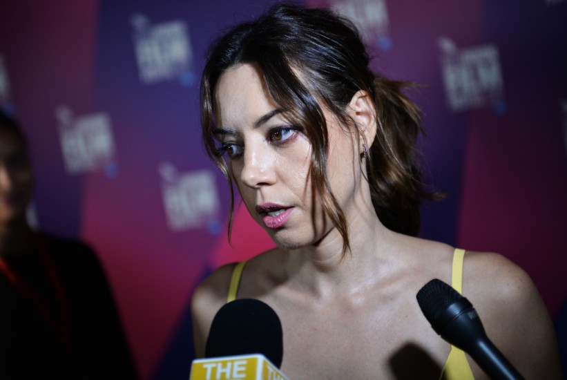 Aubrey Plaza prvi put progovorila nakon tragične smrti supruga