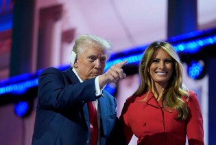 Hoda s utezima na gležnjevima i jede špinat: Otkrijte sve tajne vitke figure Melanije Trump!