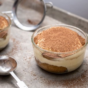 Tiramisu chia puding: Zdravi twist vašeg omiljenog deserta