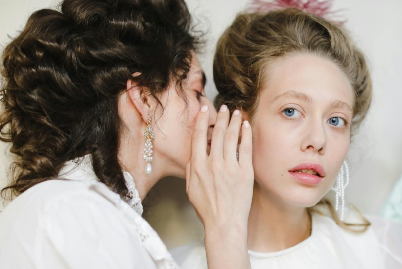 Roditelji protiv vašeg partnera: Kako izgraditi sretan odnos uprkos nesuglasicama?