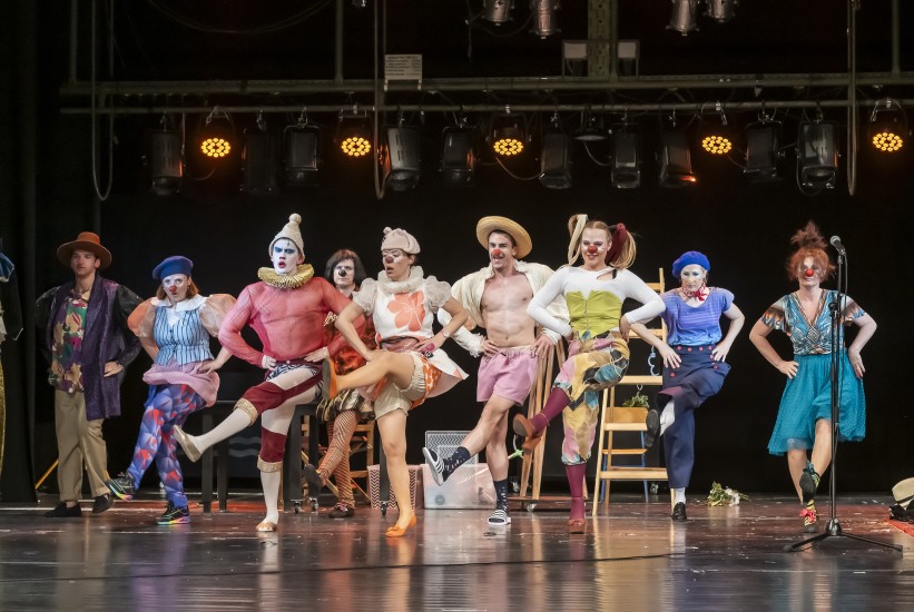 Šta se desi kada klaunovi uđu u svijet čuvenog klasika „Romeo i Julija“ saznajte 17. februara