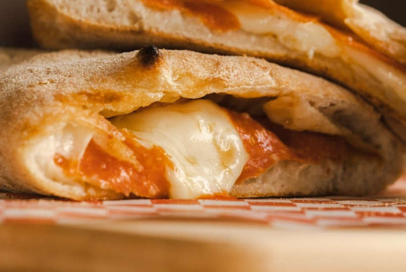 Recept italijanskog chefa: Savršenstvo u tijestu - calzone s umakom od bundeve