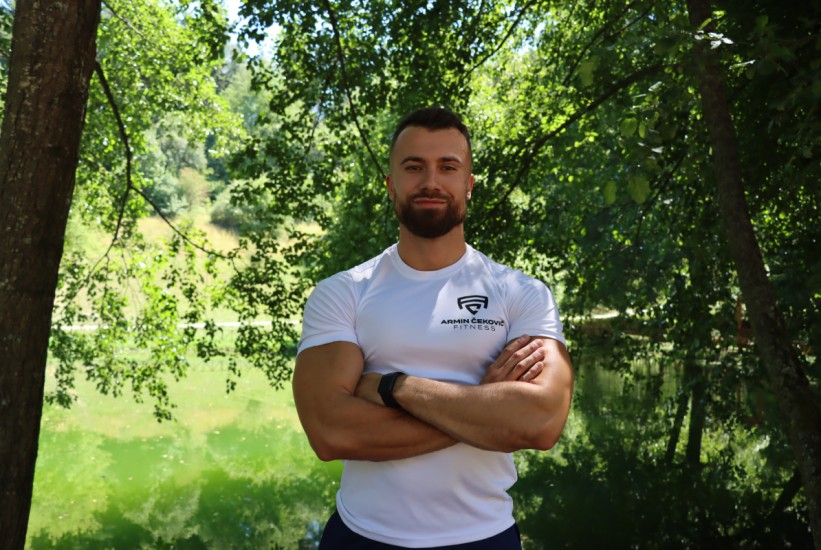 Brzi fit sa Arminom Čekovićem:  Vježbe u prirodi koje svako može savladati