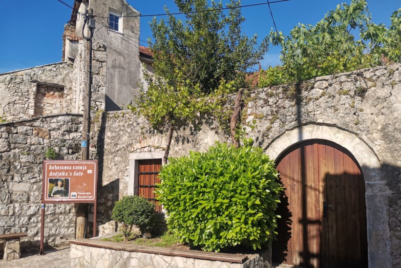 Anđelkina kapija iz Ranjenog orla krije iznenađenje za turiste!