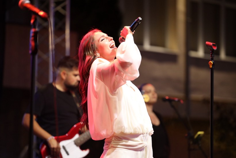 Prepuni trg i fantastična atmosfera uz Džejlu Ramović na Ilidži