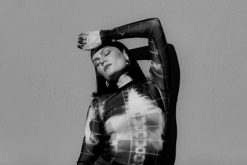 Jessie J ponovo hospitalizirana šest sedmica nakon operacije raka dojke