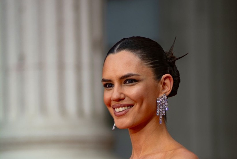 Šesta večer SFF-a: Poznate ličnosti i sjajna modna izdanja