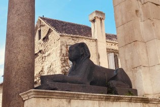 Egipatska tajna u srcu Splita: Kako je sfinga stigla u Dalmaciju?
