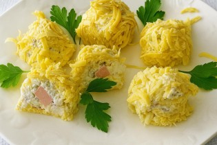 Neodoljive slane kuglice sa sirom i šunkom: Savršeno predjelo za svaku priliku