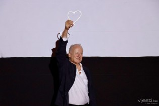 Stellanu Skarsgårdu dodijeljeno Počasno Srce Sarajeva