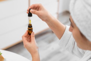 Neizostavna prirodna ulja za njegu kože