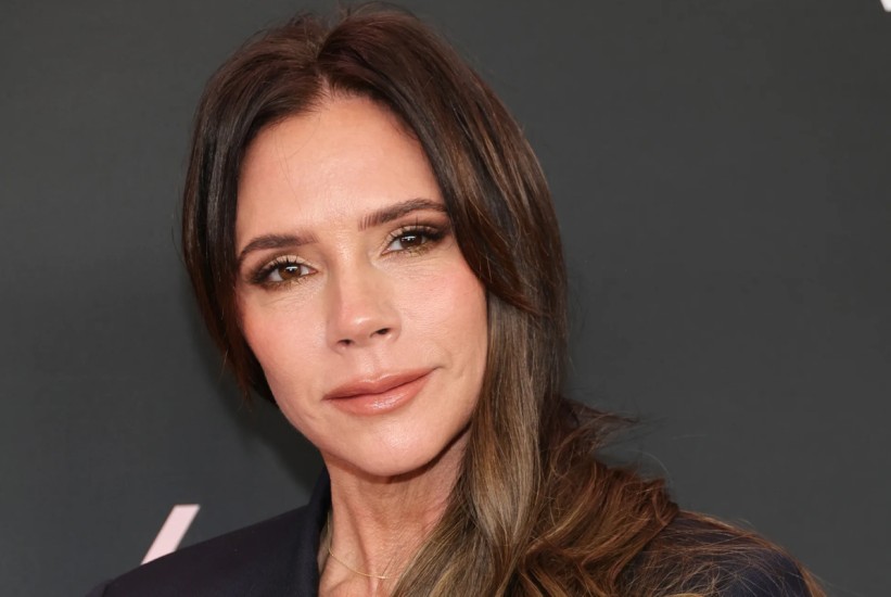 Victoria Beckham poručila: "Princeza nokti" ostaju u modi!