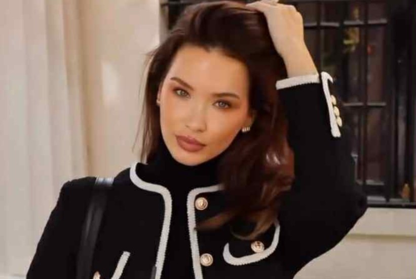 H&M jaknica koja unosi pariški chic u jesenje dane