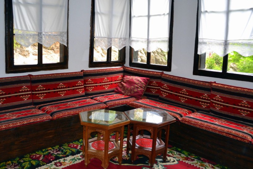 U tišini debelih zidova: Bosanska soba kao svjedok prošlog vremena