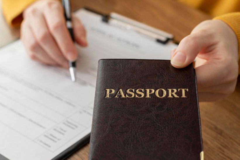 Samo tri osobe na svijetu putuju bez pasoša: Znate li koje su?