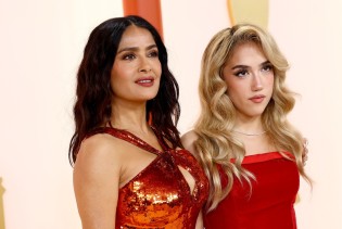 Rijetki trenuci: Salma Hayek pokazala kćerku Valentinu za njen 18. rođendan