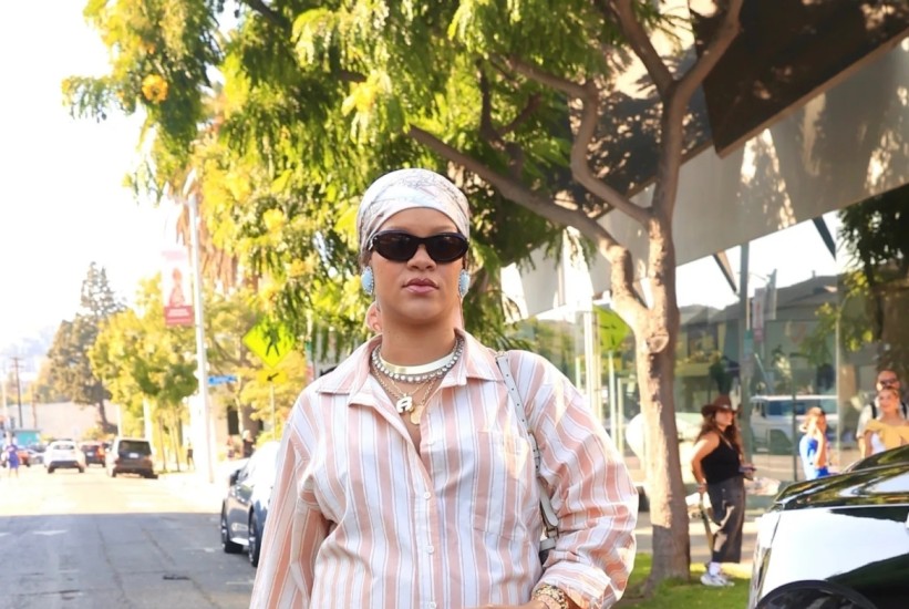 Kraljica ružičaste boje: Rihanna u novom modnom izdanju