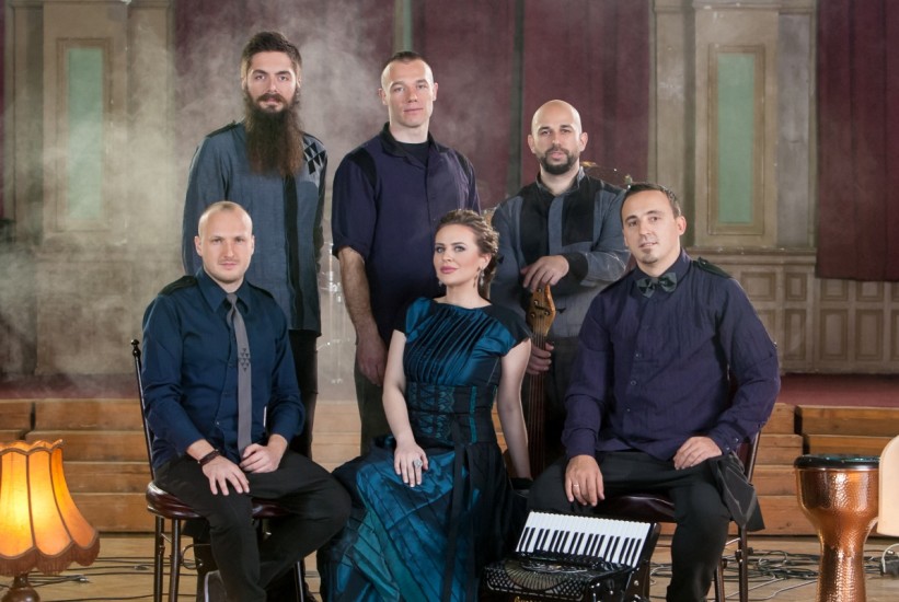 Divanhana objavila novi album "Radio Sevdah"