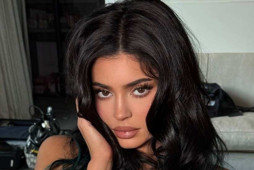 Povratak “King Kylie”: Kylie Jenner objavila svoju prvu pjesmu “Fourth Strike”