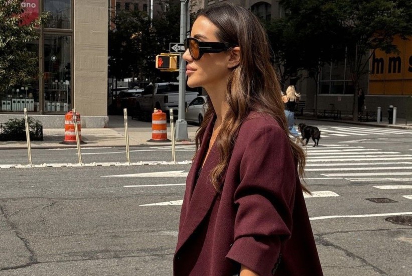 Bordo je nova crna: Kako nositi boju jeseni sa stilom