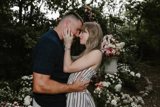 Vjenčanje u pripremi: Taylor i Travis otkrivaju prve detalje