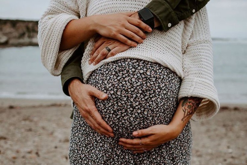 Trudnoća sa stilom: Jesenski komadi koje ćeš obožavati