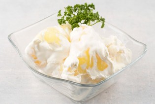 Domaće, ukusno i jednostavno: Paprike koje nestaju sa stola u trenu