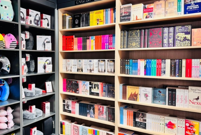 Mjesto gdje se susreću svjetovi i priče – otvoren bookstore na Aerodromu Sarajevo